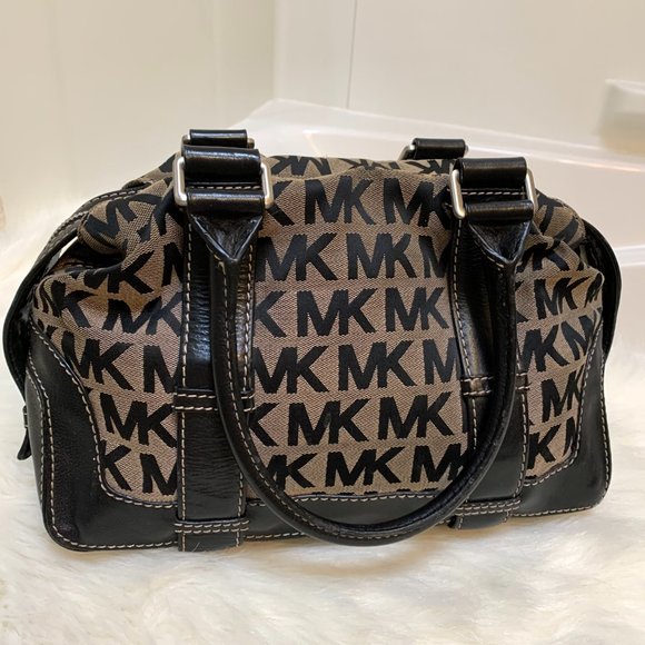 SOLD! MICHAEL KORS Black & White Signature Canvas Buckle-Trimmed Satchel - Picture 12 of 13